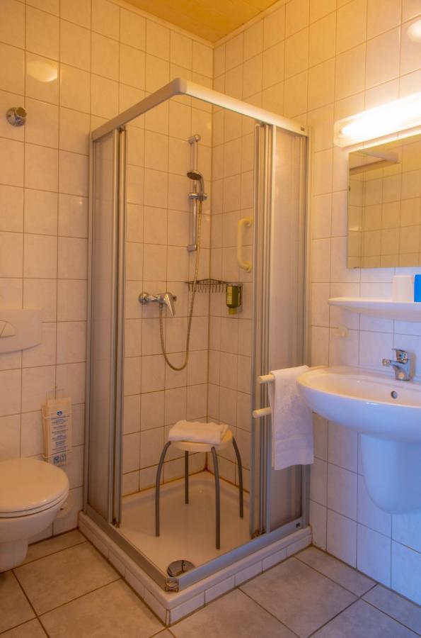 Christliche Gästehäuser Weinstraße Neustadt an der Weinstraße Exterior foto
