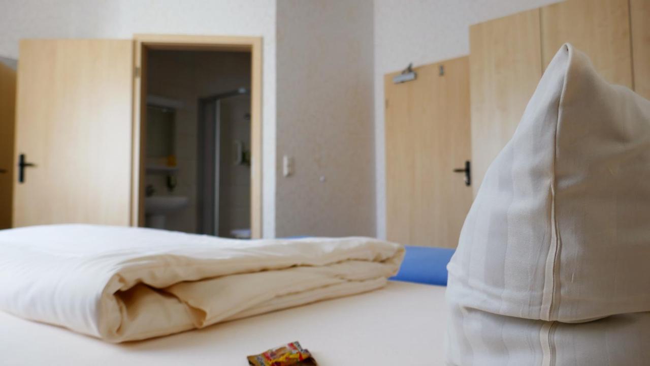 Christliche Gästehäuser Weinstraße Neustadt an der Weinstraße Exterior foto